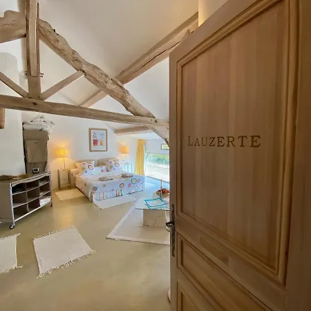 Domaine De Treilles