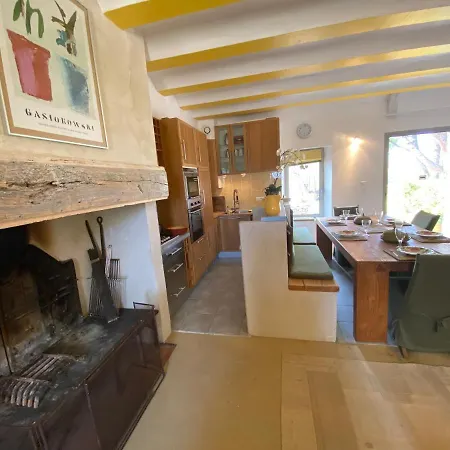 Bed & Breakfast Domaine De Treilles *